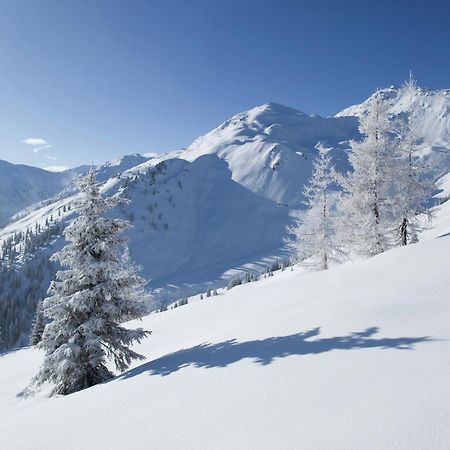 Attractive Holiday Home In Kaltenbach On The Ski Slope Stumm Eksteriør billede