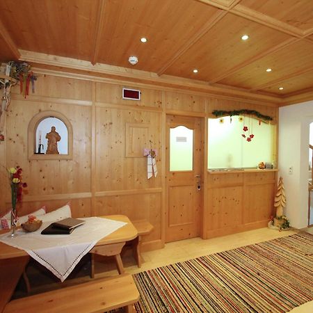 Attractive Holiday Home In Kaltenbach On The Ski Slope Stumm Eksteriør billede