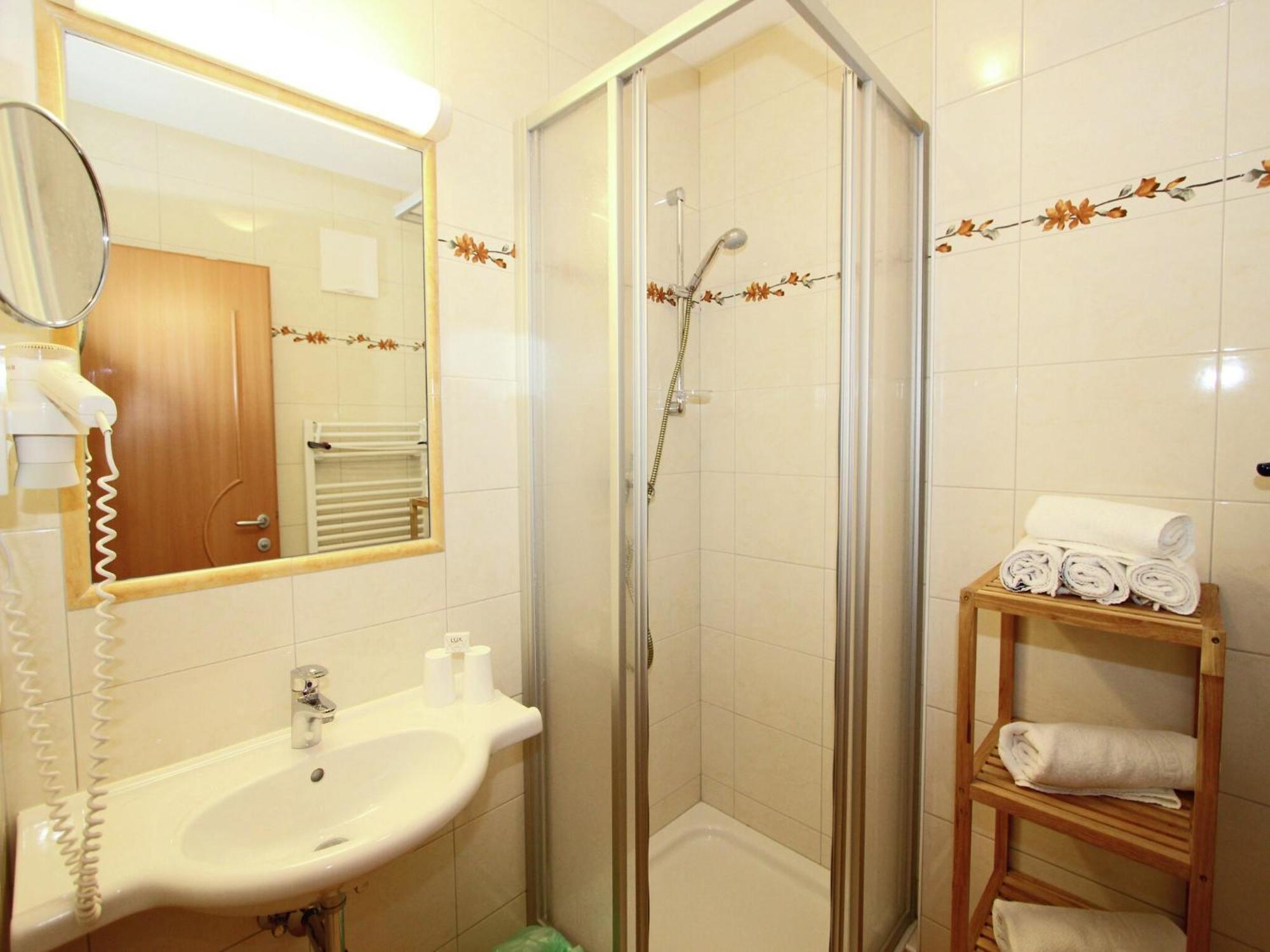Attractive Holiday Home In Kaltenbach On The Ski Slope Stumm Eksteriør billede