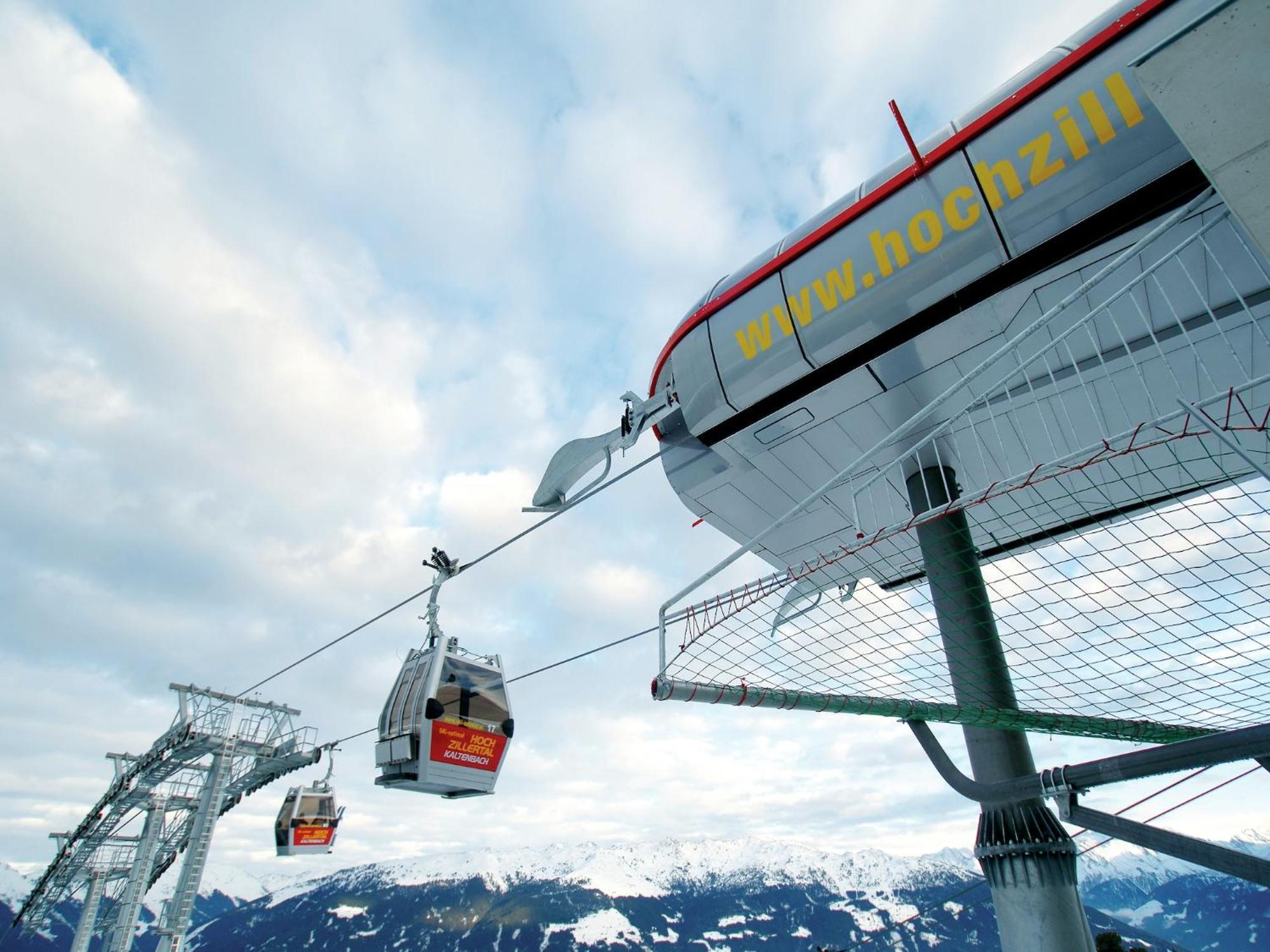 Attractive Holiday Home In Kaltenbach On The Ski Slope Stumm Eksteriør billede